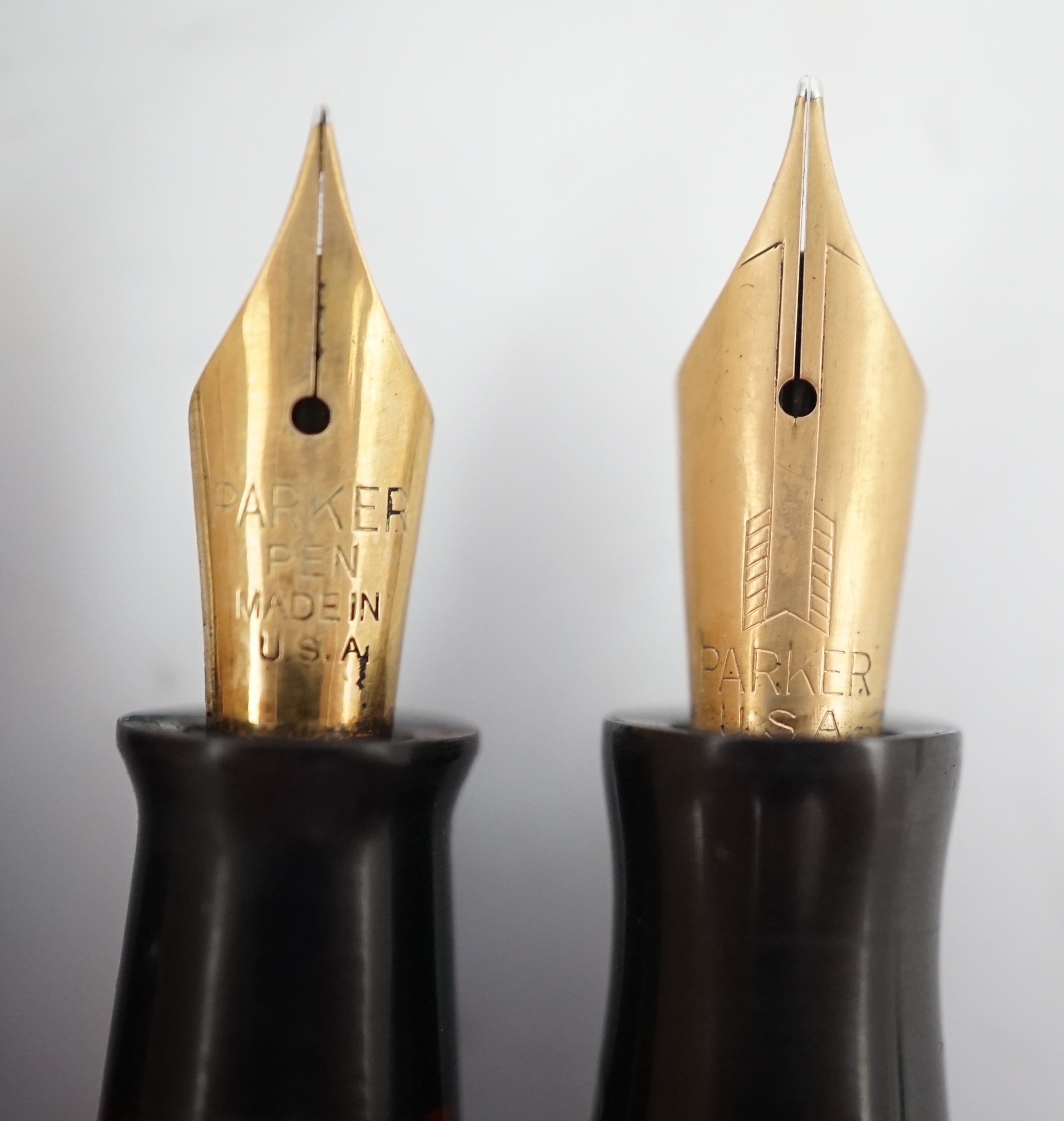 Four Parker pens to include an oversize Vacumatic